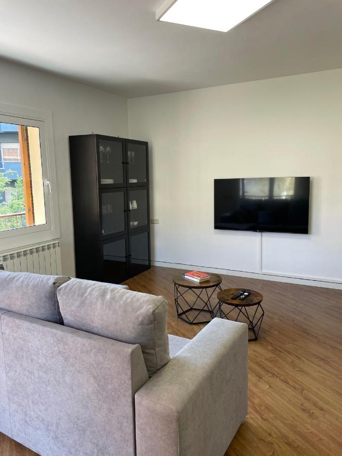 Apartamento Centrico En Berga - Alberga Dış mekan fotoğraf