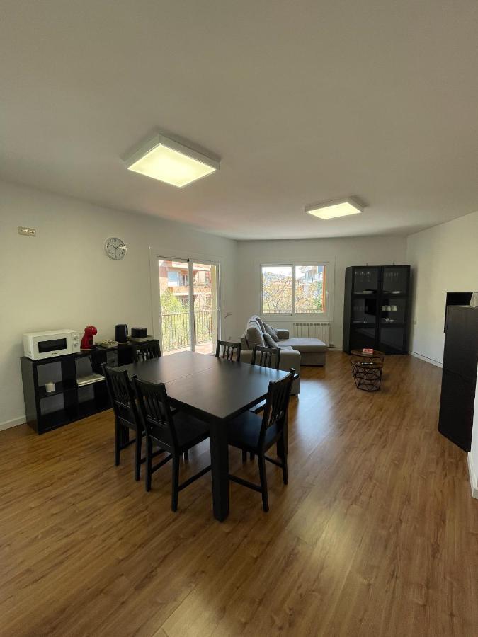 Apartamento Centrico En Berga - Alberga Dış mekan fotoğraf