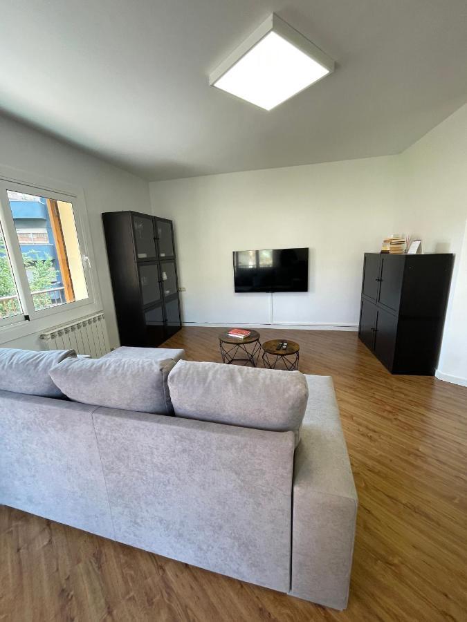 Apartamento Centrico En Berga - Alberga Dış mekan fotoğraf