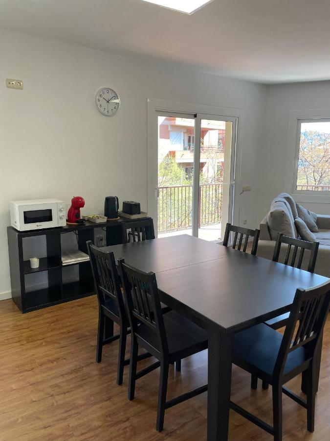 Apartamento Centrico En Berga - Alberga Dış mekan fotoğraf